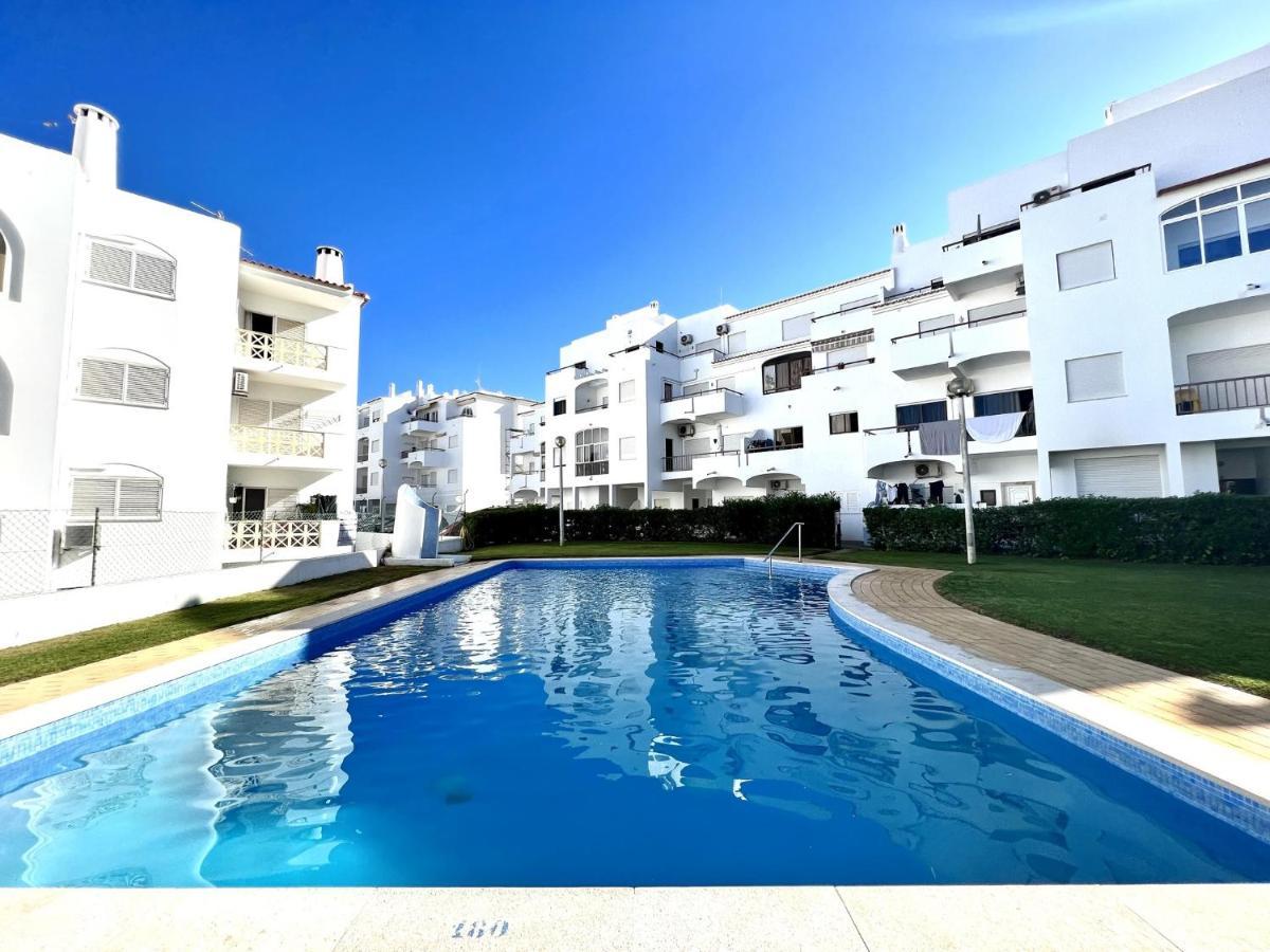 Albufeira Downtown With Pool By Homing Lägenhet Exteriör bild